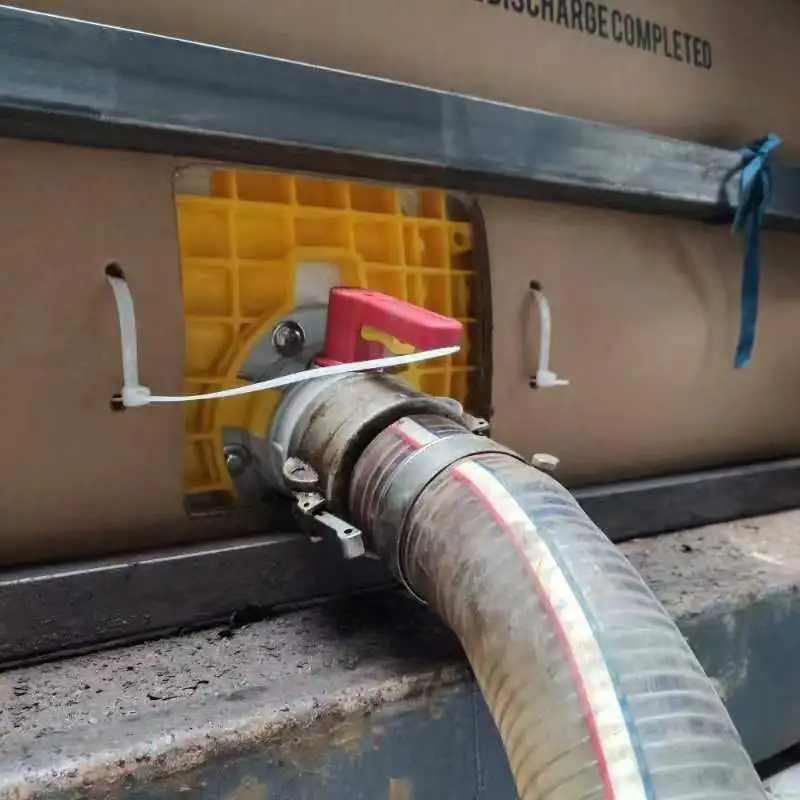 Premium Asphalt Flexitank in 20ft container