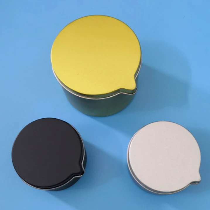 Creative 1.5oz 4oz 6oz Empty Container Metal Wax Storage Massage Candle Tin Jars with Pouring Spout