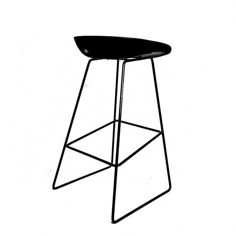 Wholesale cheap commerical furniture plastic bar chairs steel frame high bar stools chair with footrest
