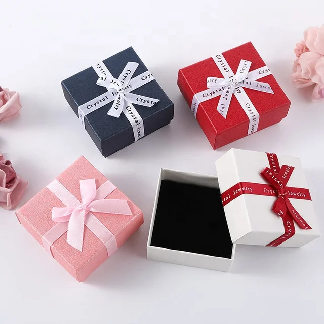 Small Pink Jewelry Paper Packaging Gift Box Ring Jewelry Color Packing Storage Box with Ribbon