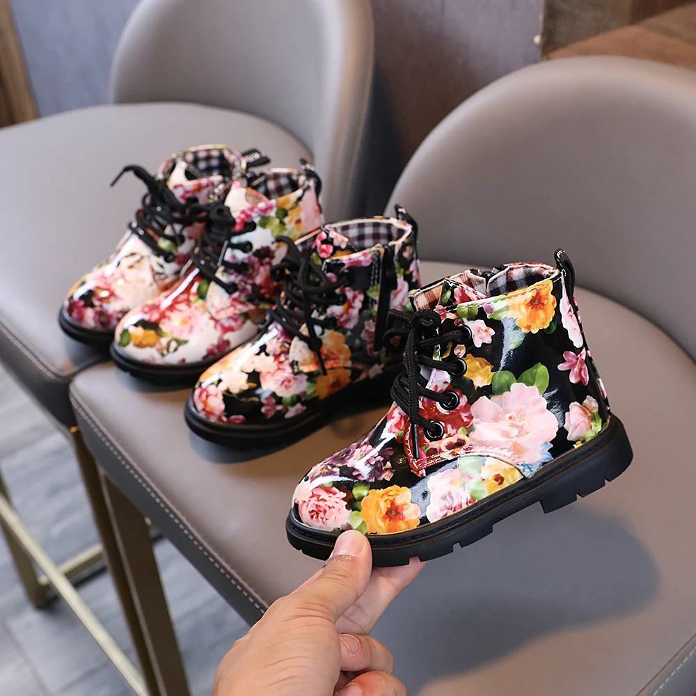 
Hot Sale Winter New Fashionable Style Flower Printed Leather Kids Boots 