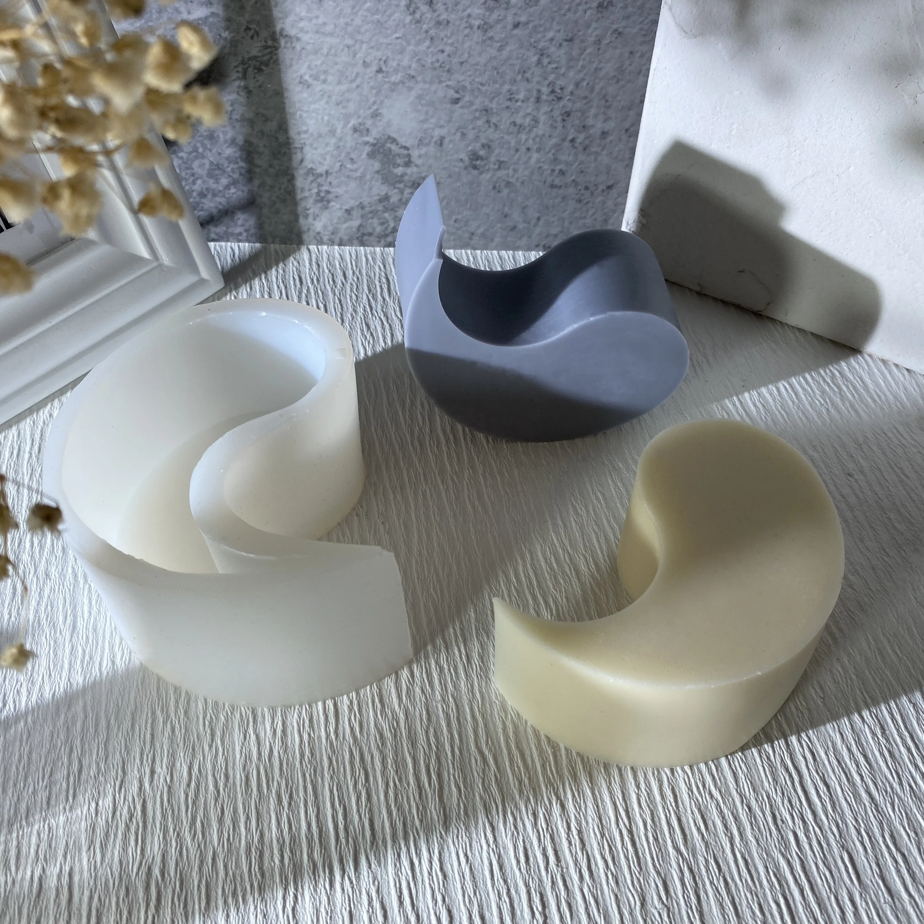 D-8140 TAI CHI YIN YANG Candle Mold Silicone Mold For Making Scented Candle Crystal Glue Gypsum Cement Soap Resin Wax Mould