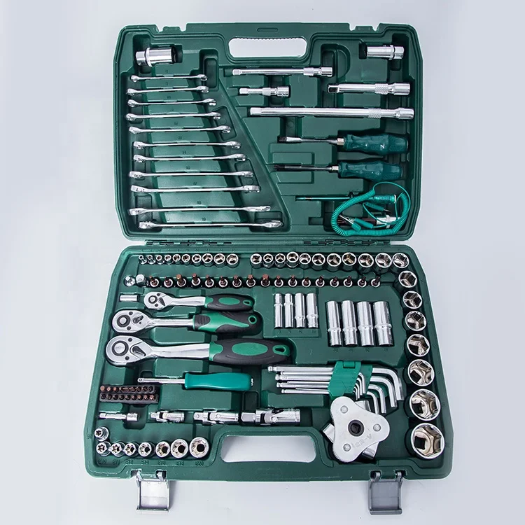 121pcs  Professional tools set  socket tool sets Household tools and hardware