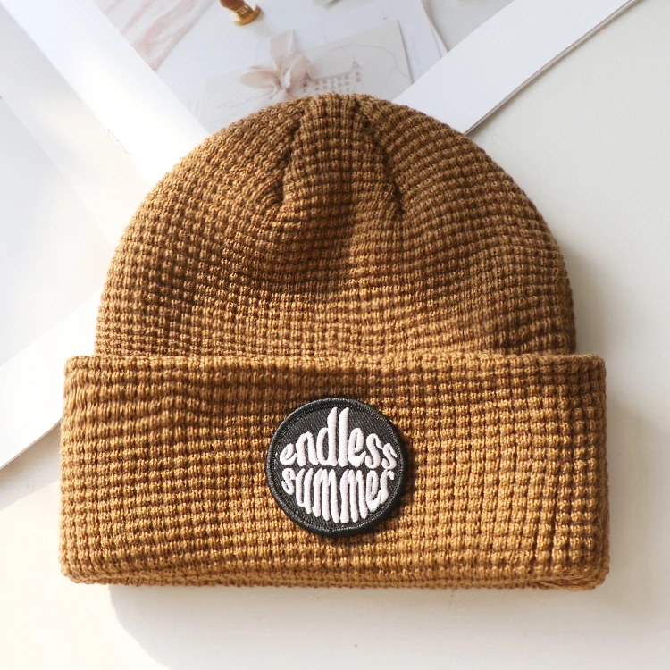 Qianzun Winter Fashion Waffle Beanie Custom logo Men Beanie Hat Waffle Knit Beanie With Private Tag
