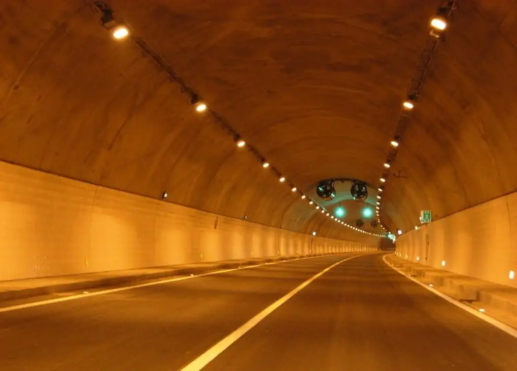 Фабрика, оптовая продажа, модульный внешний светодиодный прожектор IP65, высокоэффективный светодиодный туннельный светильник