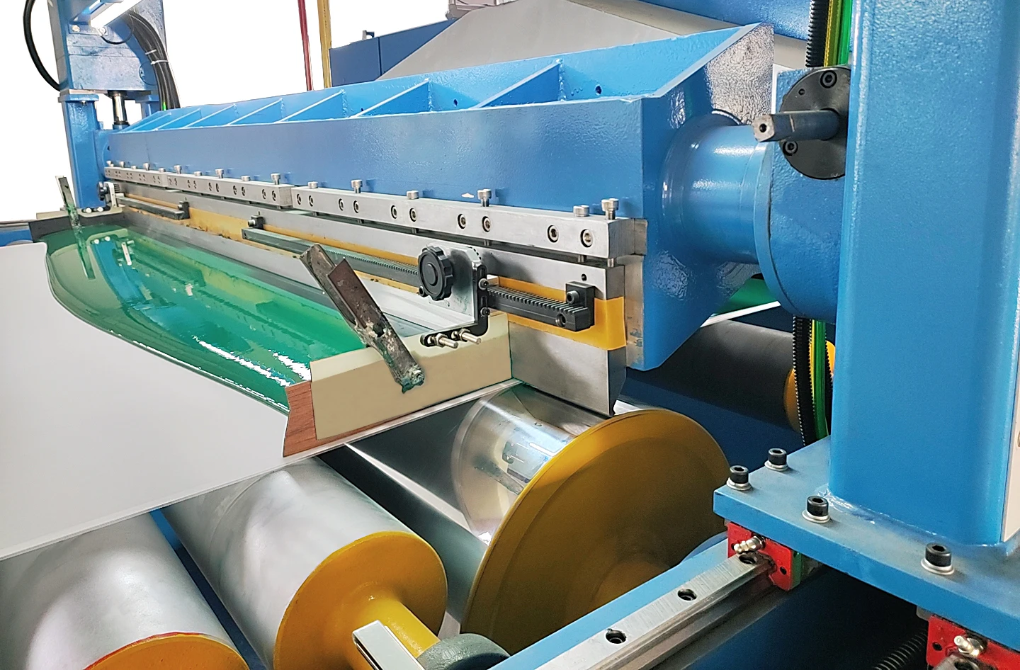 PU PVC TPU TPO TPEE Silicone Coating Machinery Conveyor Belt Systems Painting Production Line For Indoor Skiing