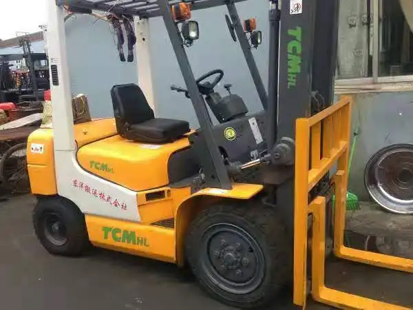 TCM Forklift Diesel Forklift Used 20 Ton Diesel Engine Powered Pallet Truck ISUZU FD200 Secondhand