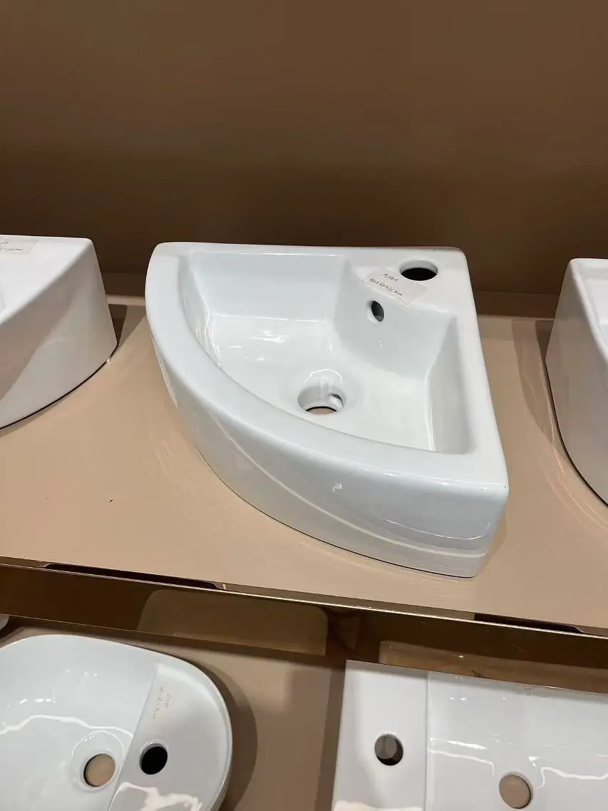 Hot Sale European Style Countertop Basin Washbasin Marble Bathroom Sinks Triangle Ceramic Art Basin