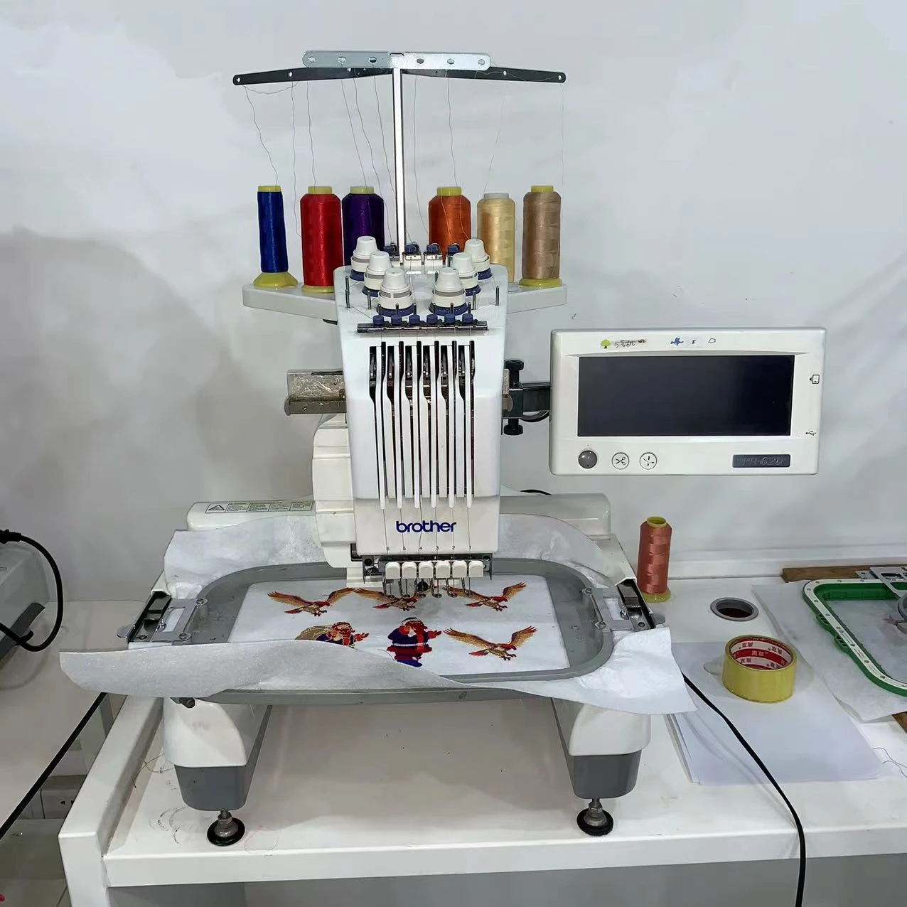 Новый готовый к отправке экран для вышивных машин Brother PR 620