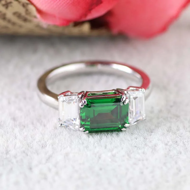 10k real white gold green emerald cut cubic zirconia 3 stone rings with 2 tapper cut side white cubic zirconia
