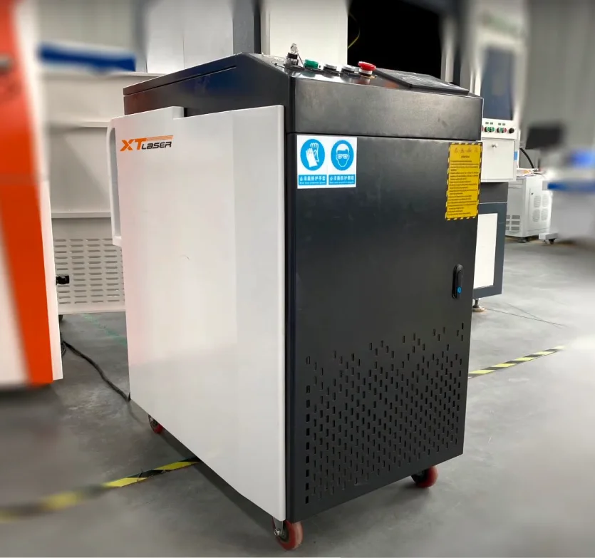 Fiber laser cleaning machine with Qilin laser cleaning head for rust/paint/oil  removal