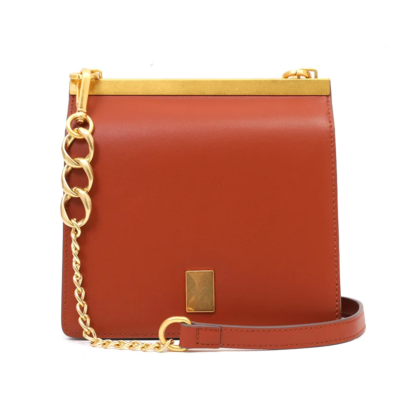 Durability Meets Style: How to Choose the Perfect Genuine Leather Handbag for Your Lifestyle