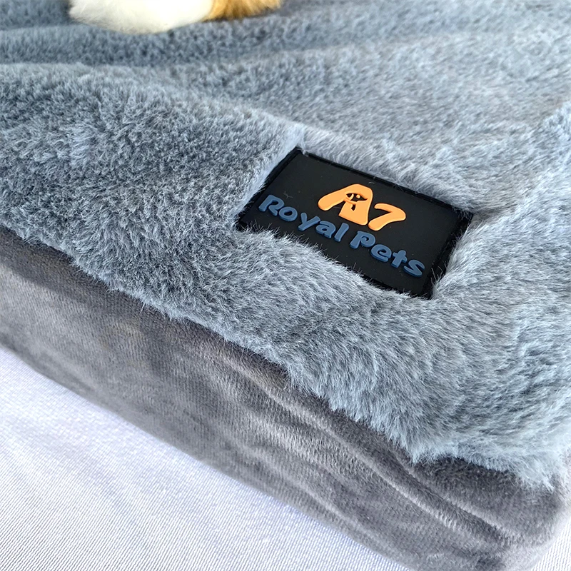2024 Newest Wholesale Manufacturer Washable Dog Cat Bed Hot Sale Elasticity Pet Beds Warm Comfortable Customization