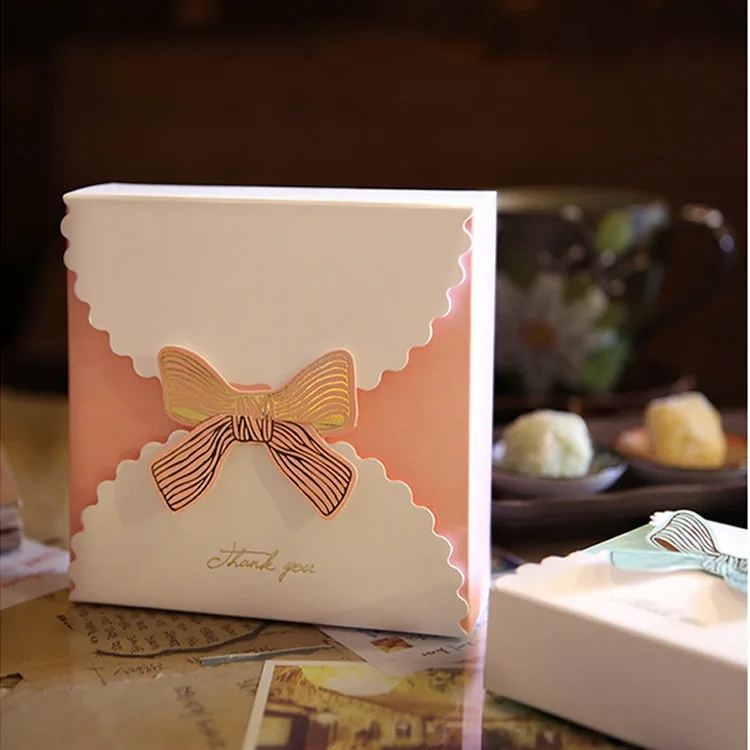 Custom printed wedding candy chocolate gift box for packaging with bow tie