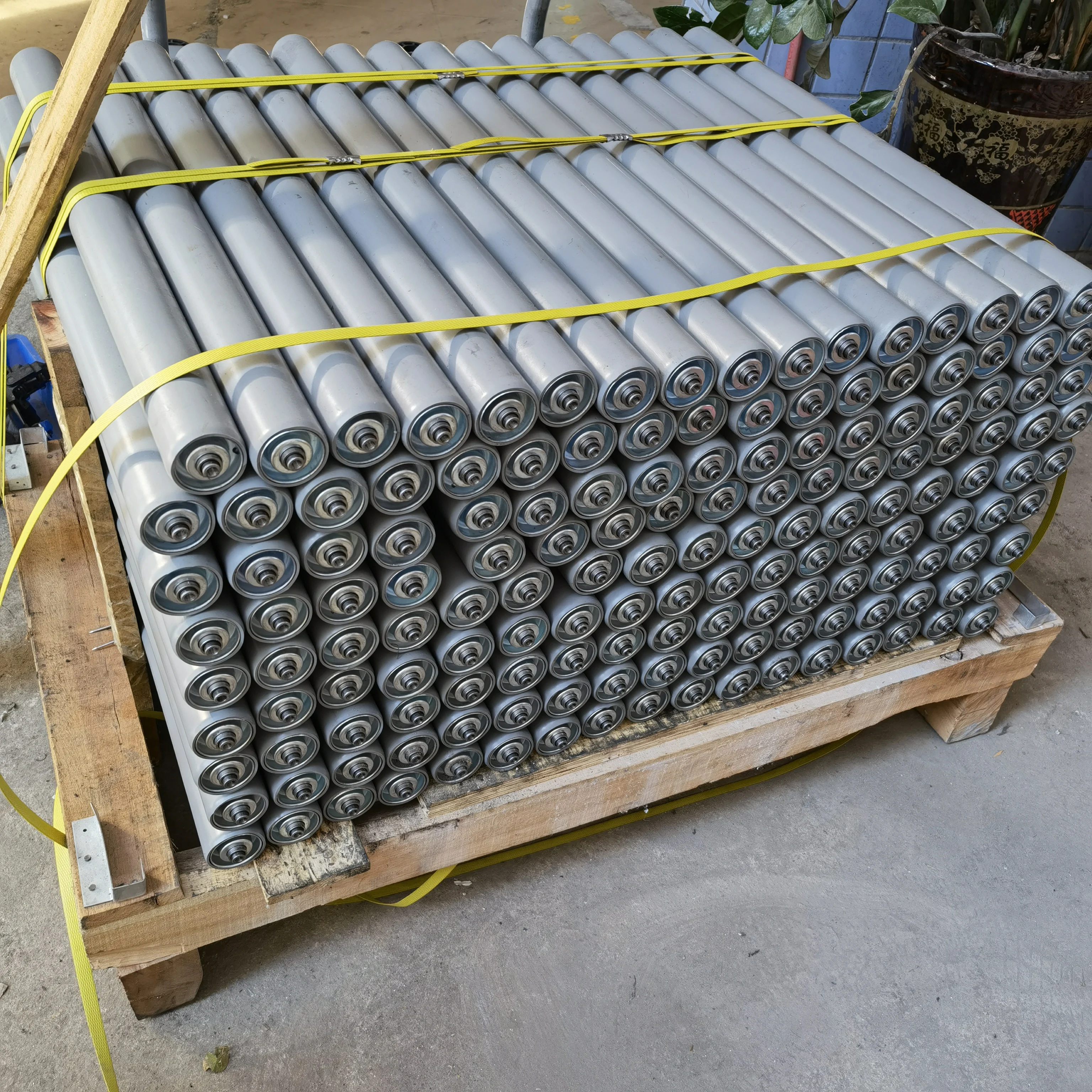 Unpowered roller rubber PVC hose roller rubber sleeve Unpowered roller wear-resistant silicone rubber hose