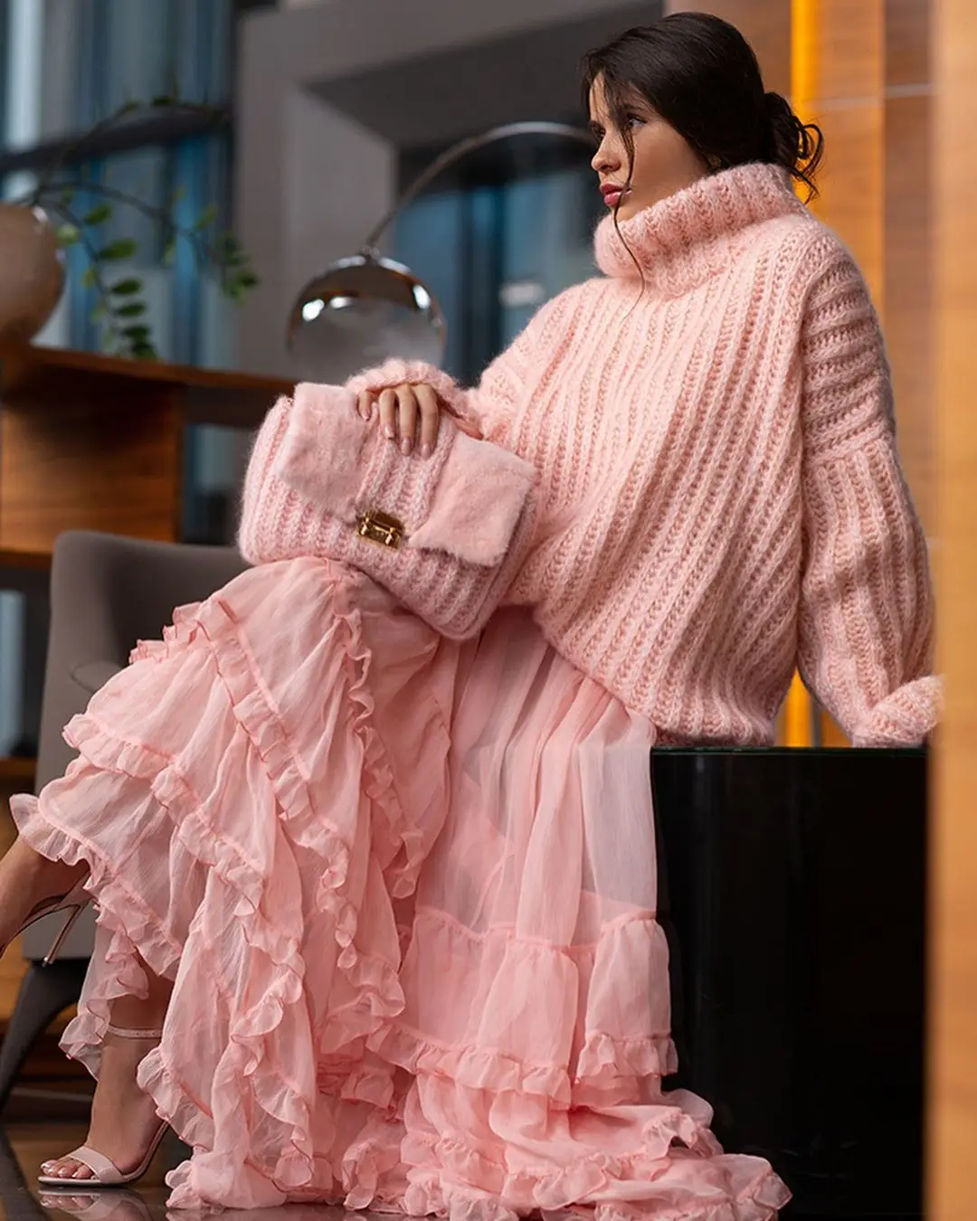 DAMOCHIC Custom Logo Turtleneck Sweater Garment Autumn Winter Wool Knitted Tops Designer Women Pullover Sweater Manufacturer