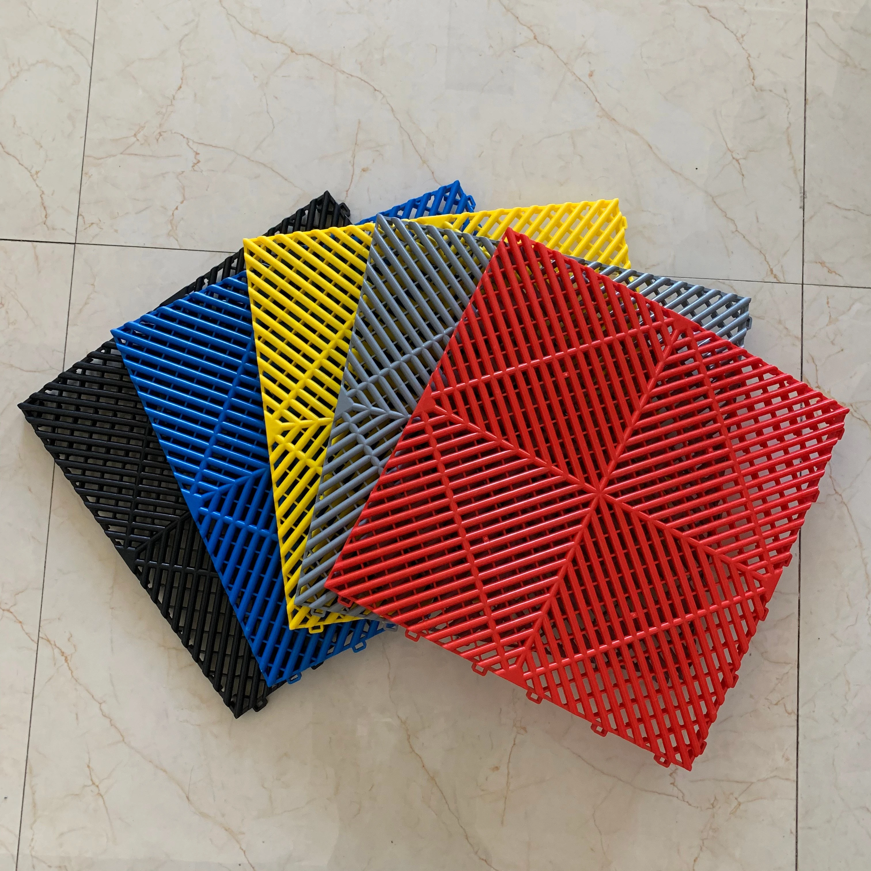 DBDMC Hot 40*40*1.8/2.0/3.0CM Garage Flooring Plastic PVC Flooring