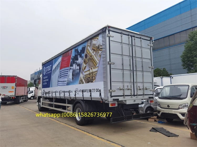 Japan giga lsuzu 10 ton curtain van truck Japan 15 ton lsuzu curtain truck sale in Russia