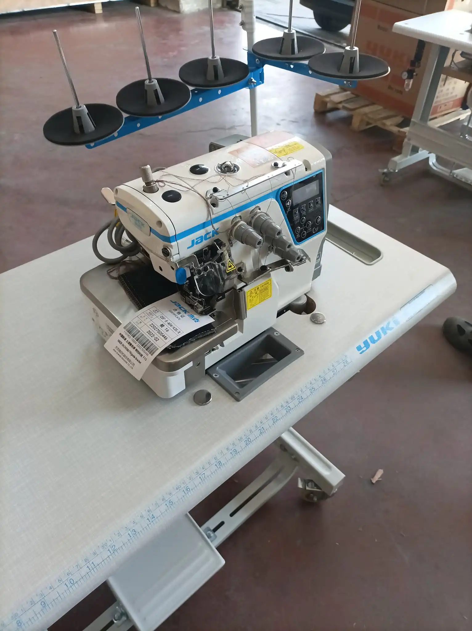 Brand new JACK C6 Four Thread Overlock Machine Serge Industrial Sewing Machine  on sale