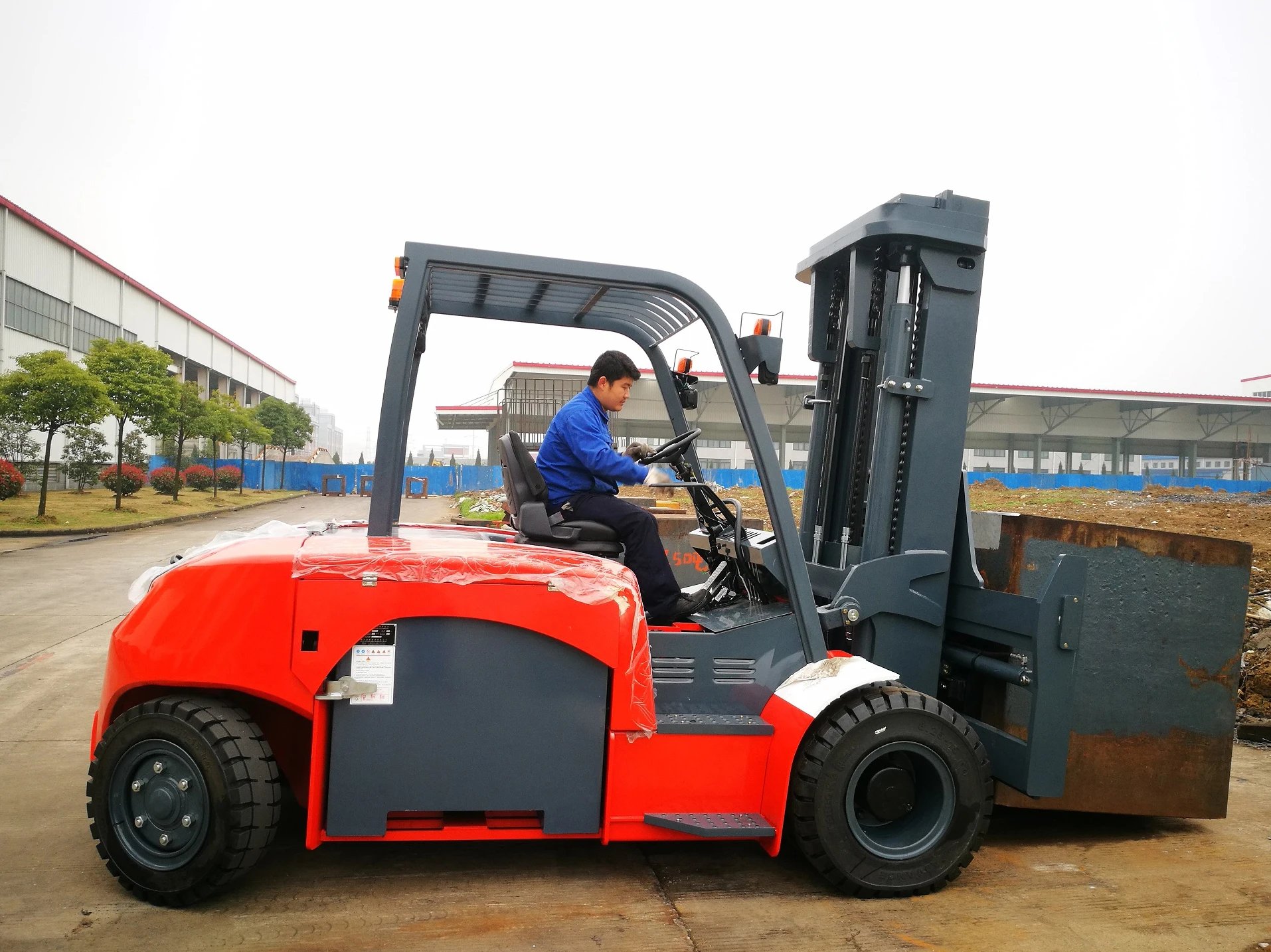 New HELI brand CPD100 10 ton electric Forklift CPD100 with 3 stage Mast 3m 6m Height ac motor