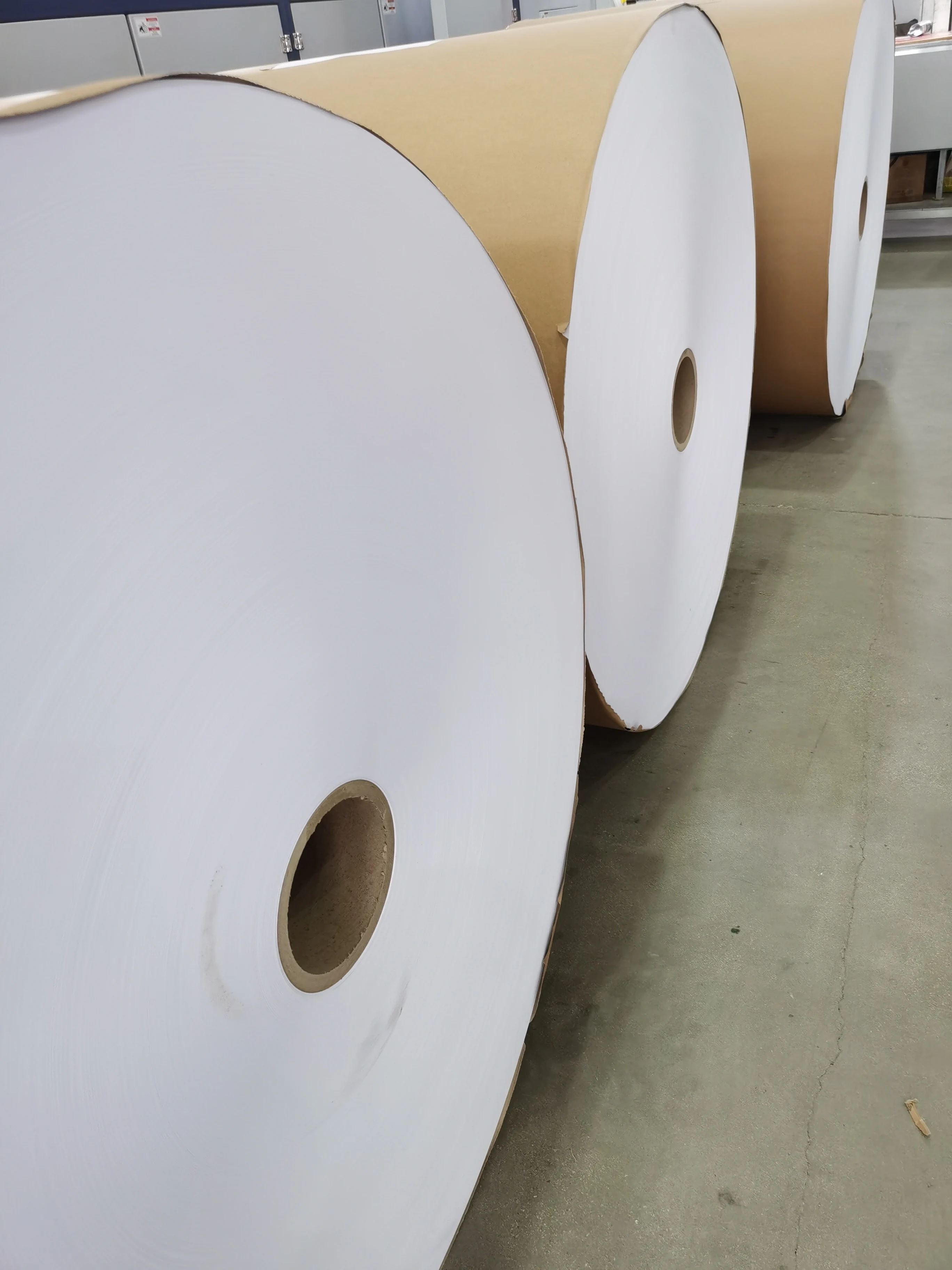 FOCUS brand TOP-grade 100% wood pulp black image 45g/ 48g/ 50g/ 55g/ 65g /70g/ 80g thermal paper Jumbo roll