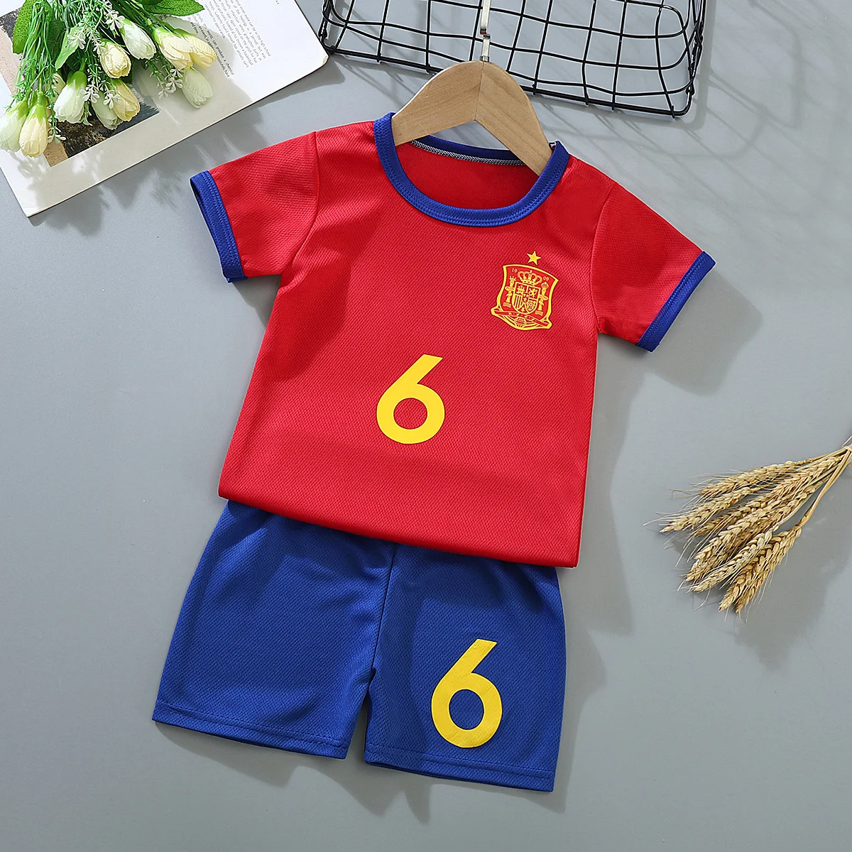 
Wholesale Kids Soccer Uniforms Soccer Jersey Children Cheap Soccer Team Jersey Uniforms Boys Football Sport Training Uniforms 
