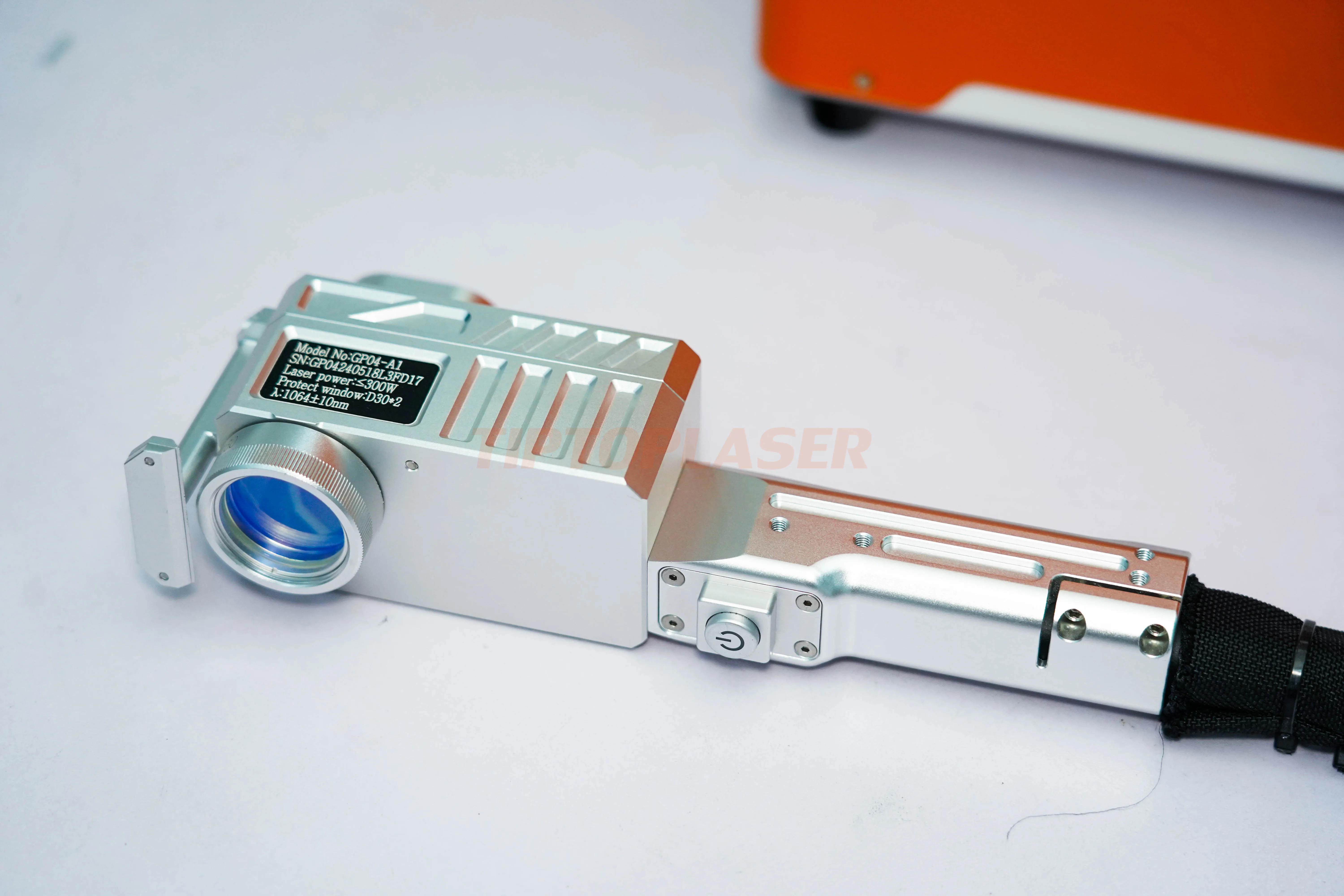 Factory Price Lazer Cleaner For Removing  Oil Paint Wood Steel Iron Handheld Metal Pulse Laser Cleaning Machine 50W100W200W
