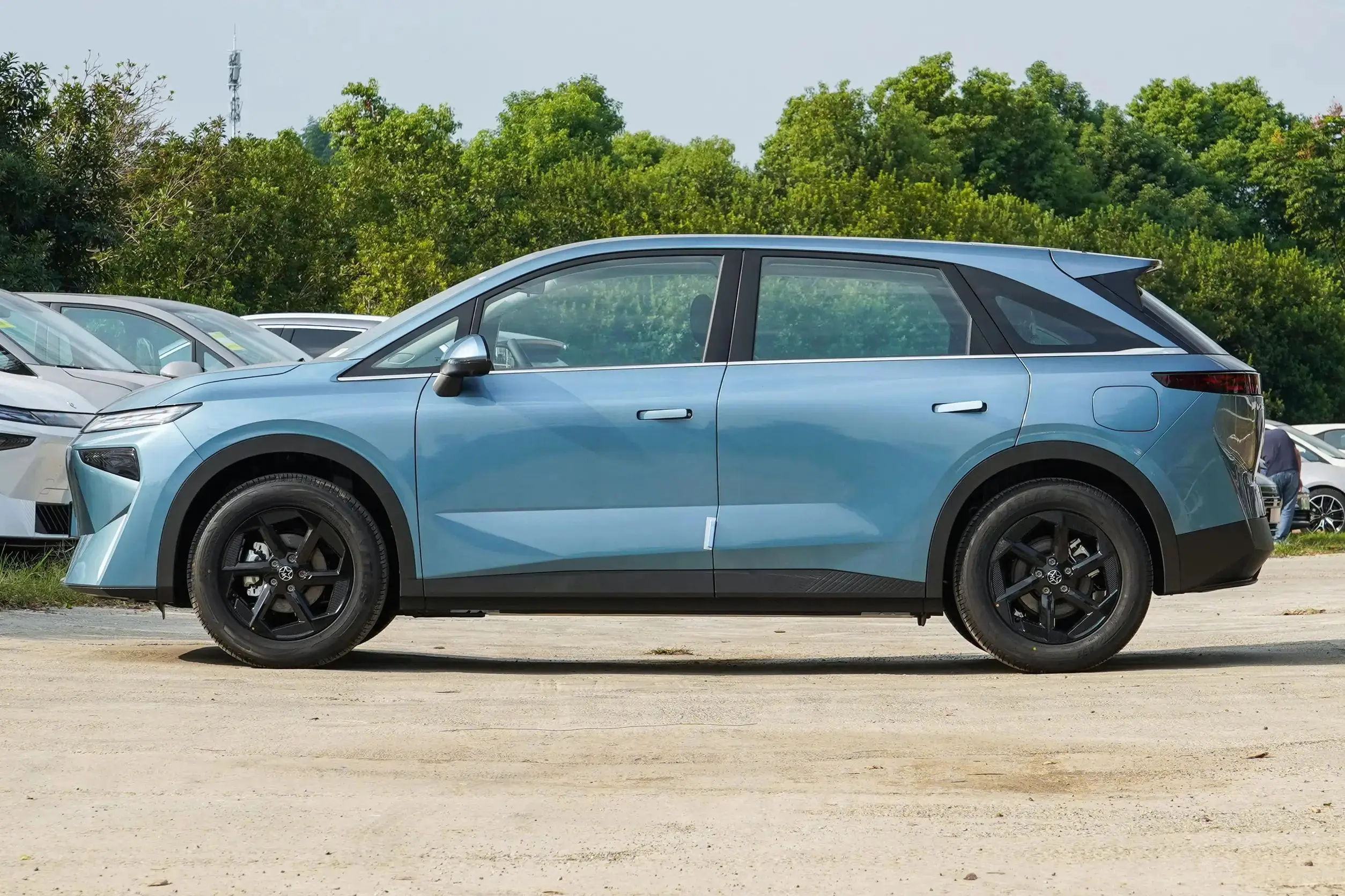 2024 DongFeng Nissan Qichen VX6 Electric SUV 520KM Long Range New Energy Vehicle with 5 Seats Smart Edition for Sale