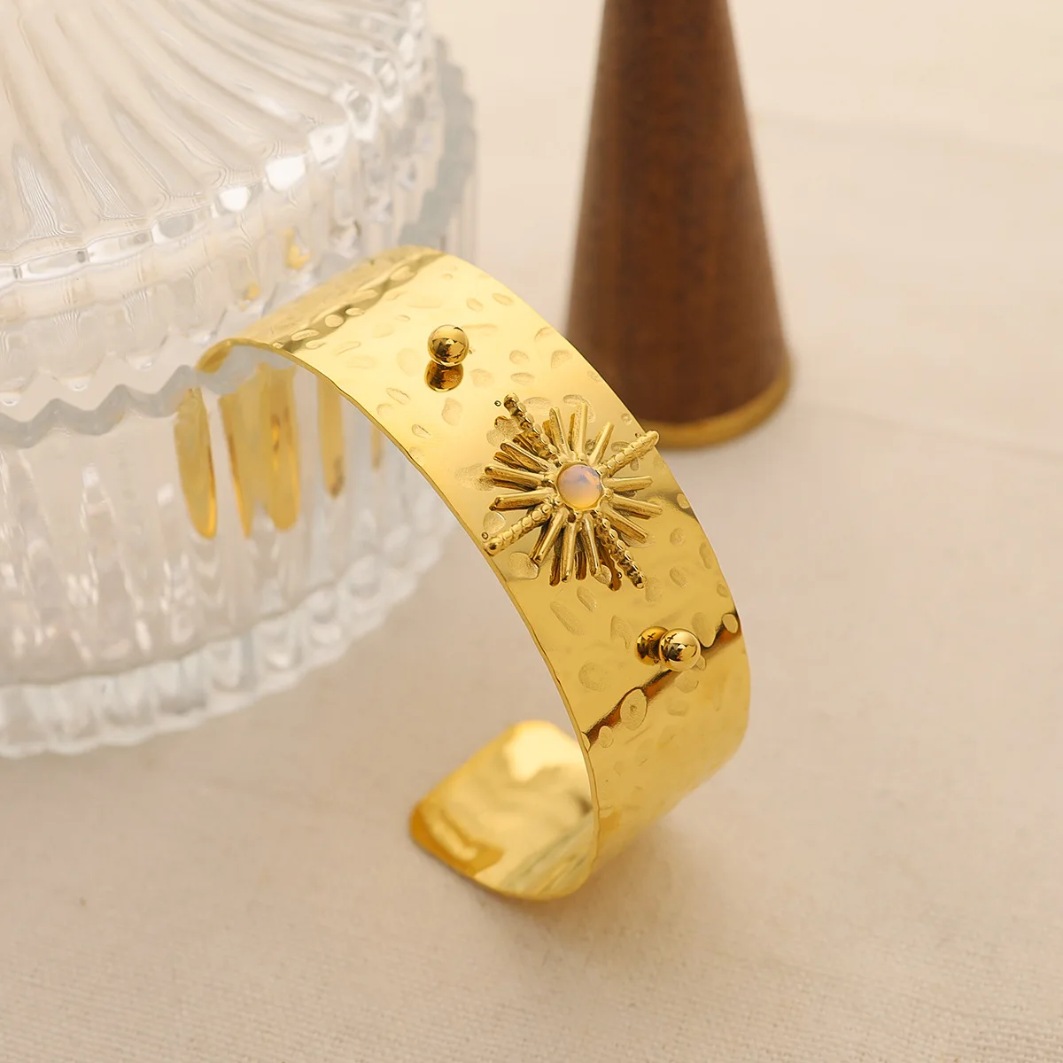 SL24022 Baroque Star Wide Cuff Bangle Bracelets Stainless Steel 18k Gold Plated Fashion Gala Jewelry