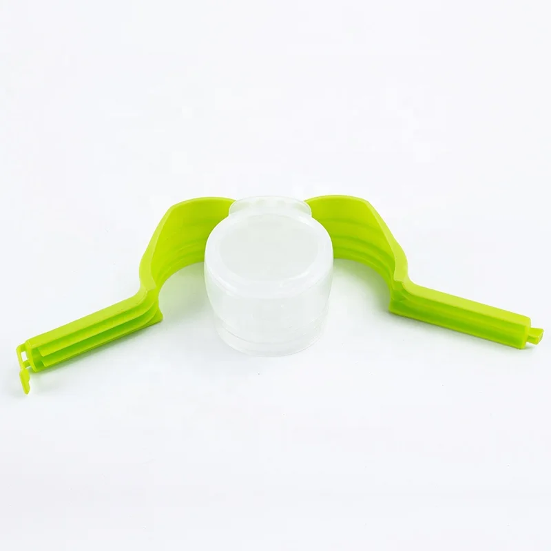 Kitchen Gadgets 2 in 1 Large Plastic Chip Clips Pour and Seal Food Snack Bag Clips Sealer