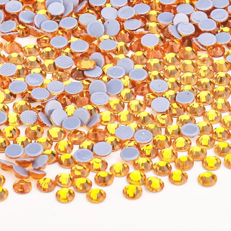 SS6 8 10 12 16 20 30 Topaz Hot Fix Glass Rhinestone Stones Applique Iron On Transfers Strass Crystal for Wedding Dress