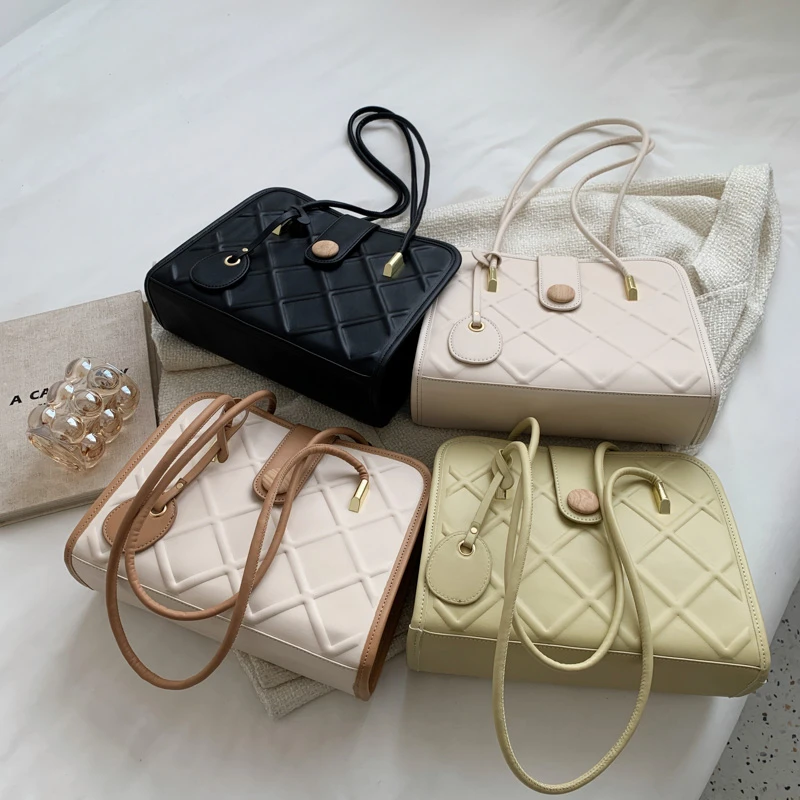 Factory Wholesale Handbags 2022 young lady new fashion hand bags popular design purses for women