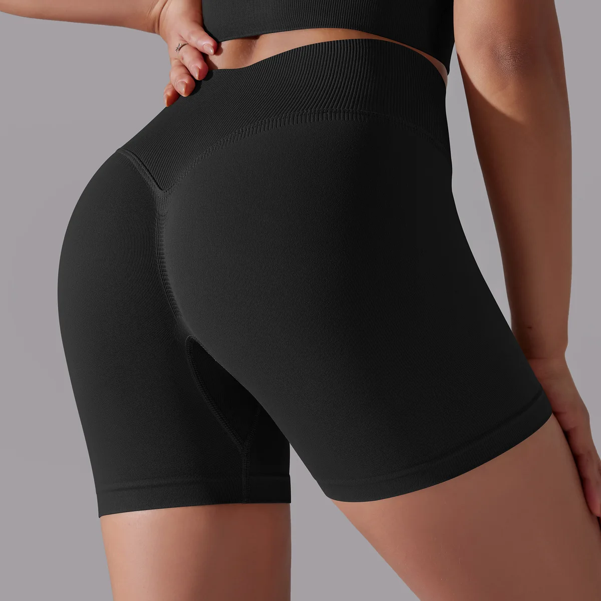 2024 New Wholesale Seamless High Waist Tight Butt Lift Breathable Athletic Workout Women Sportswear Gym Training Yoga Shorts