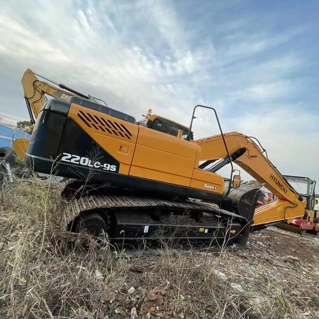 High quality Hyundai 220-9 used excavator, original R220LC-9S 22 ton Crawler Excavator with low hour