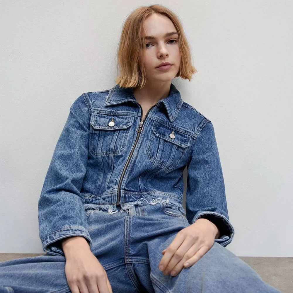 Denim Jacket Female Blue Rivet Graffiti Print Coat Single-Breasted Women Jeans Coat 2022 Fashion New Clothing