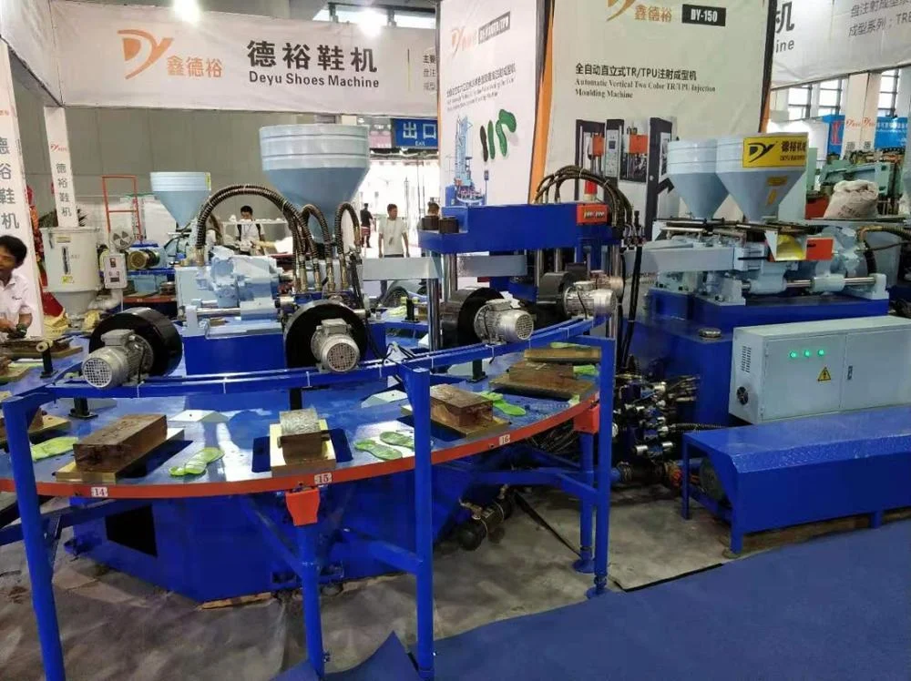 Tpu one injection head three -color injection moulding machine