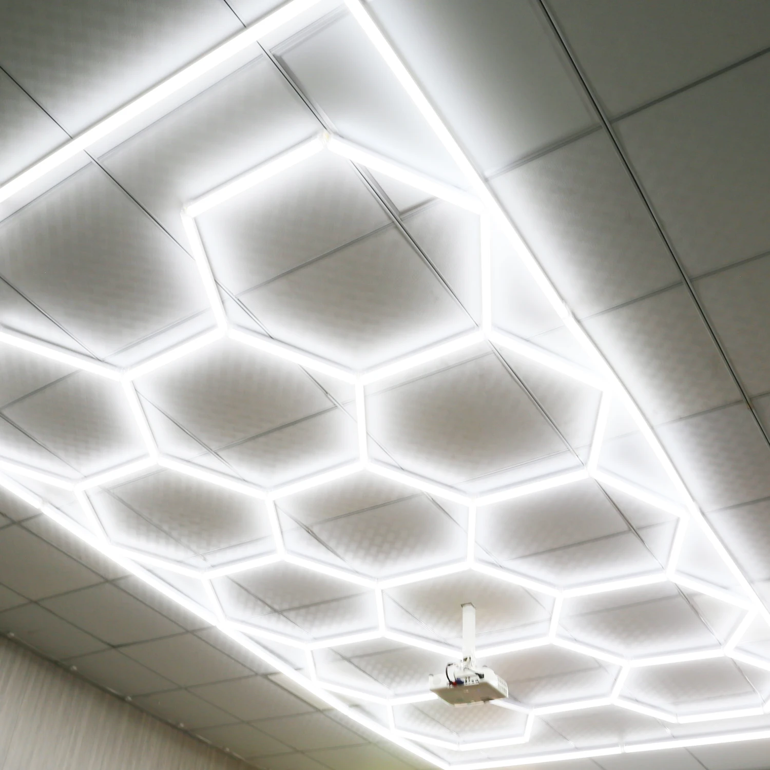 New Led Hexagon Light AC110/220V Garage Ceiling Honeycomb Light Hangable LED Work Light