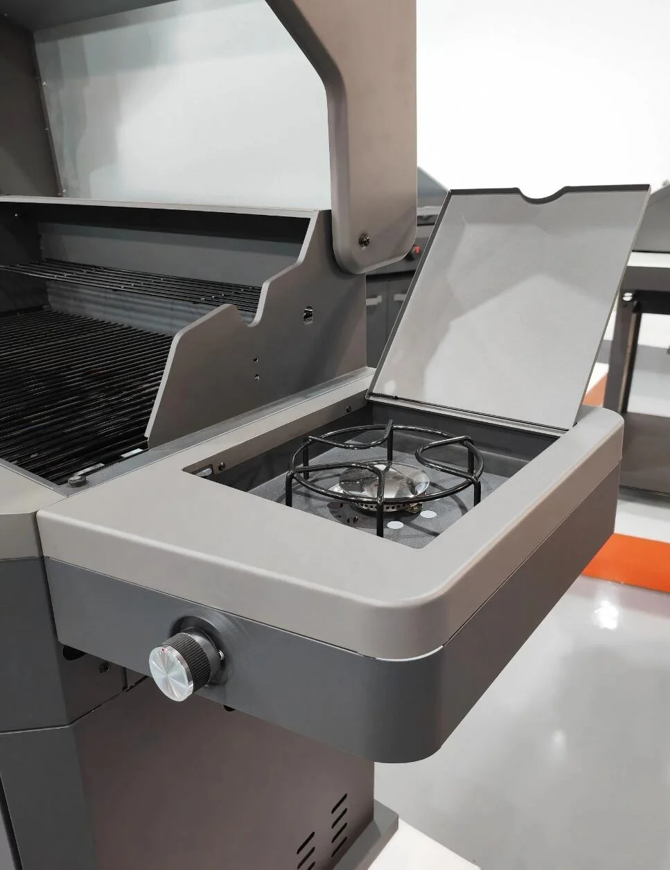 OEM Manufacturing High Temperature Coated Black 3 Burner Barbecue Grill Gas Grill Machine With Side Burner