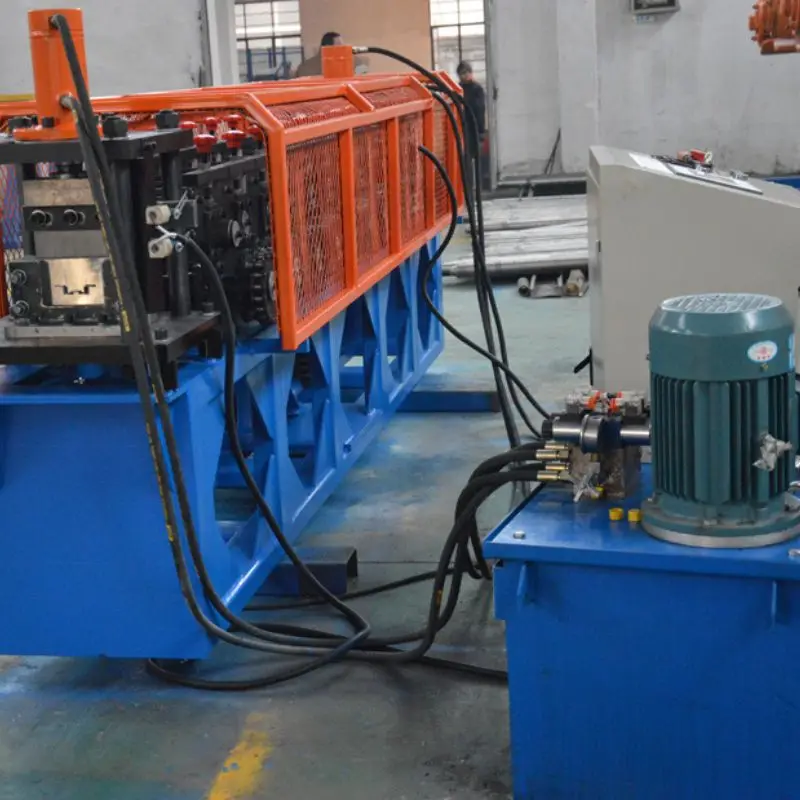 Customized OEM 0.75-0.9mm Galvanized Steel Shelves Pallet Rack Support Hat Channel Roll Forming Machine