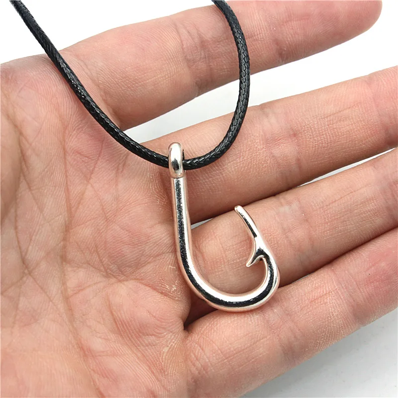 Personalized Hip Hop Punk Jewelry Necklace Durable Black Leather Rope Silver Plated Fish Hook Pendant Necklace for Men