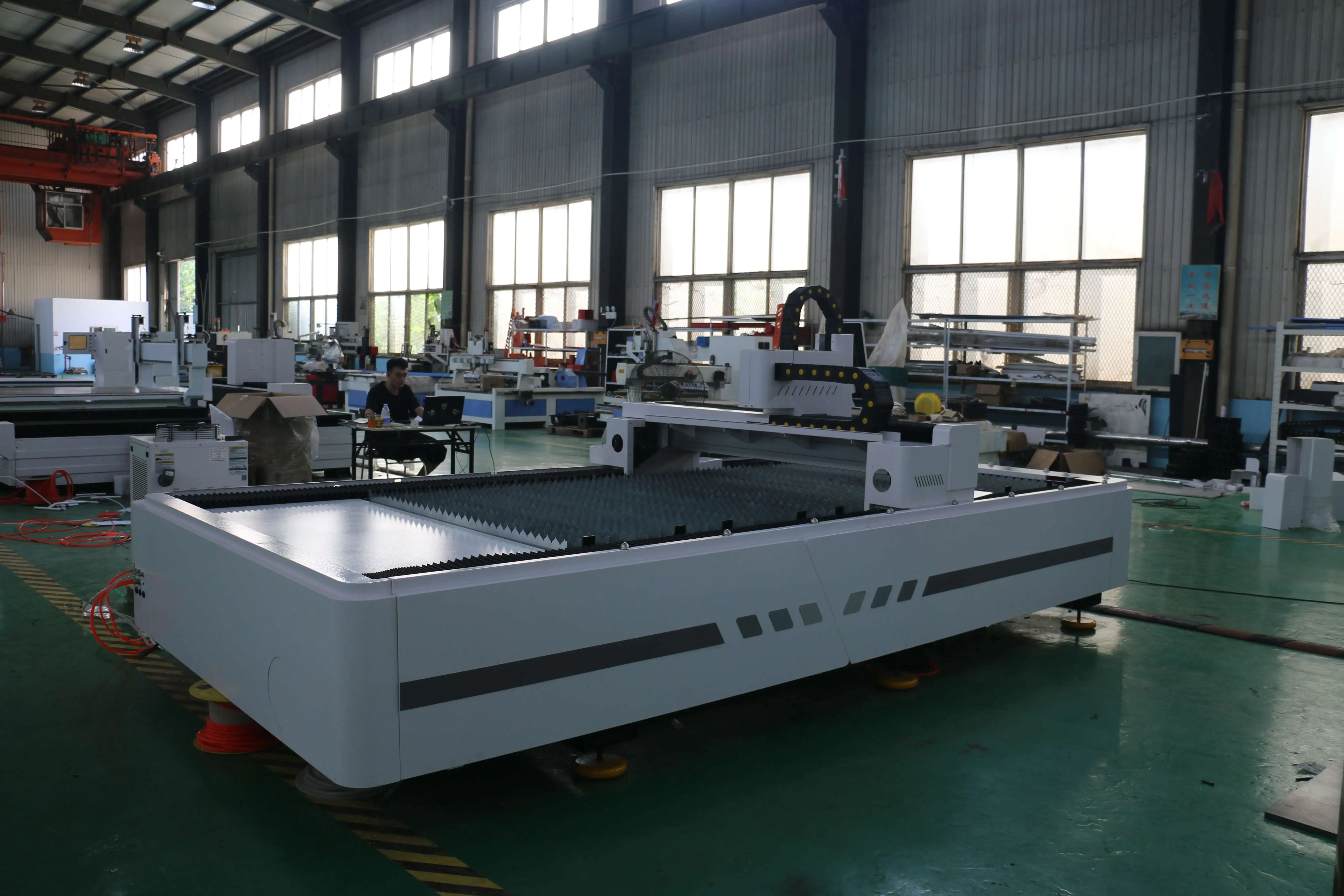  2021 Mingshi 1kw 1.5kw 2kwatt большой размер рабочей углеродного волокна для лазерной резки/волокон пультрузии фрезерный станок с ЧПУ