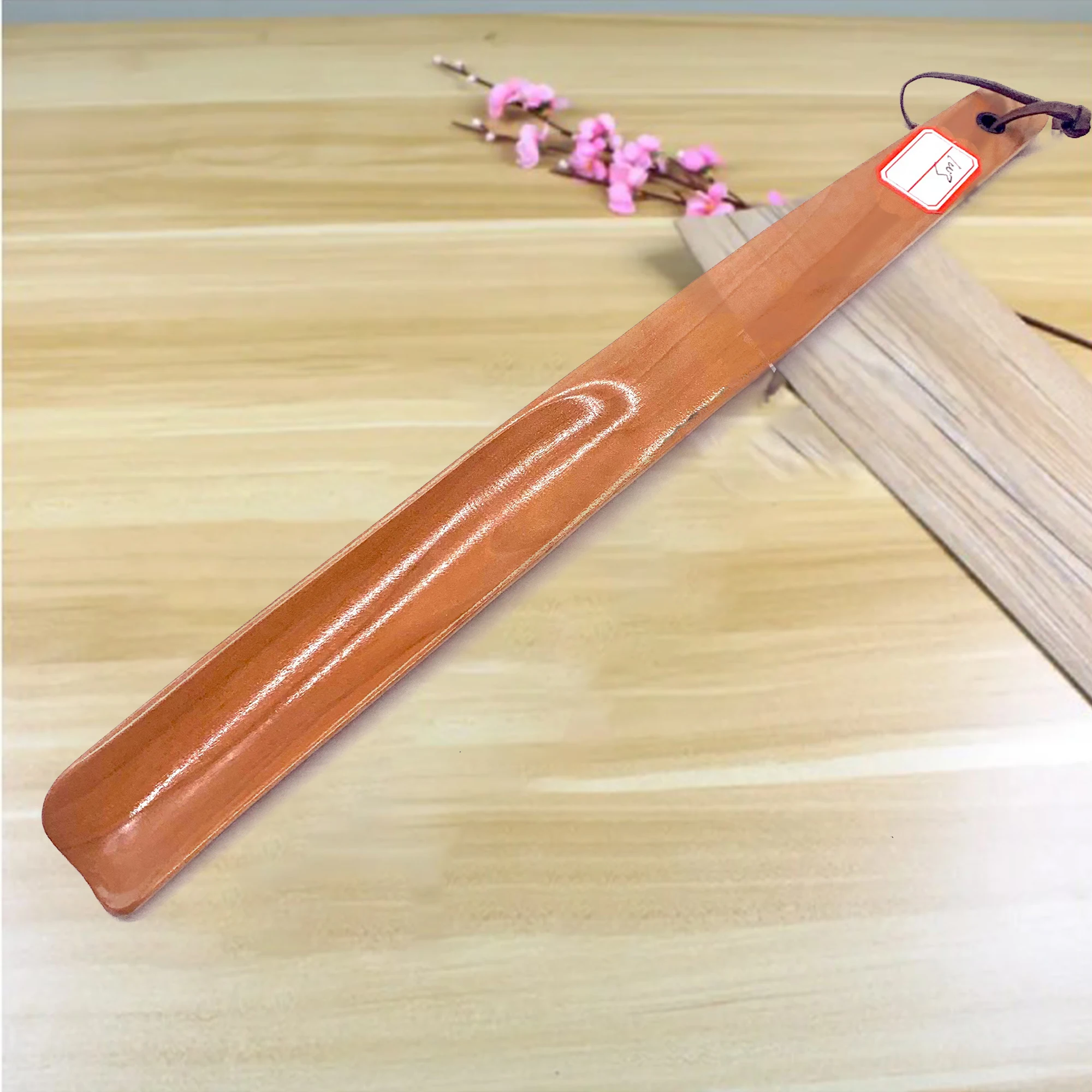 Factory wholesale hotel special Environmentally friendly shoe horn extra long shoe horn wooden long handle shoe horn