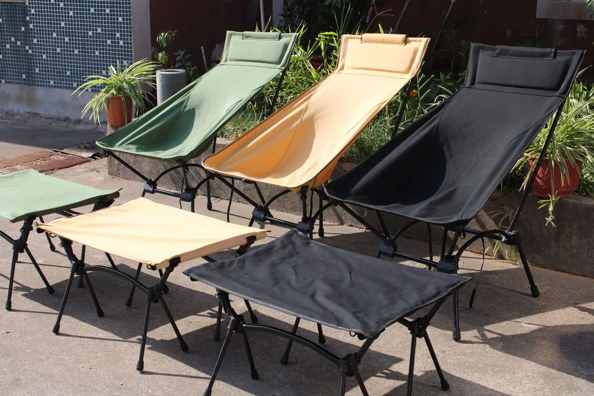 Lightweight Adjustable Folding Up Space Saving Moon Chair For Beach Camping Backyards