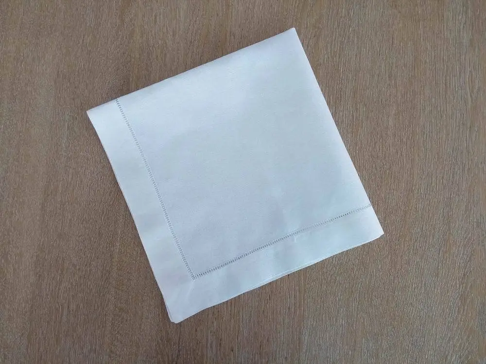 18 x 18 inch 55/45 Cotton Ramie  Dinner Napkin Hemstitched White Linen Napkin
