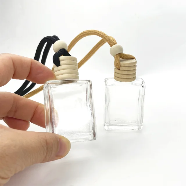Hot Selling Car Scent Air Freshener Decorative Fragrance Mini Parfum Empty Glass Car Perfume Bottle