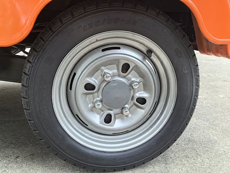 Motorized Tricycles Three Wheeler Motorcycle Auto Rickshaw Gasoline Tuk Tuk Petrol for Passenger