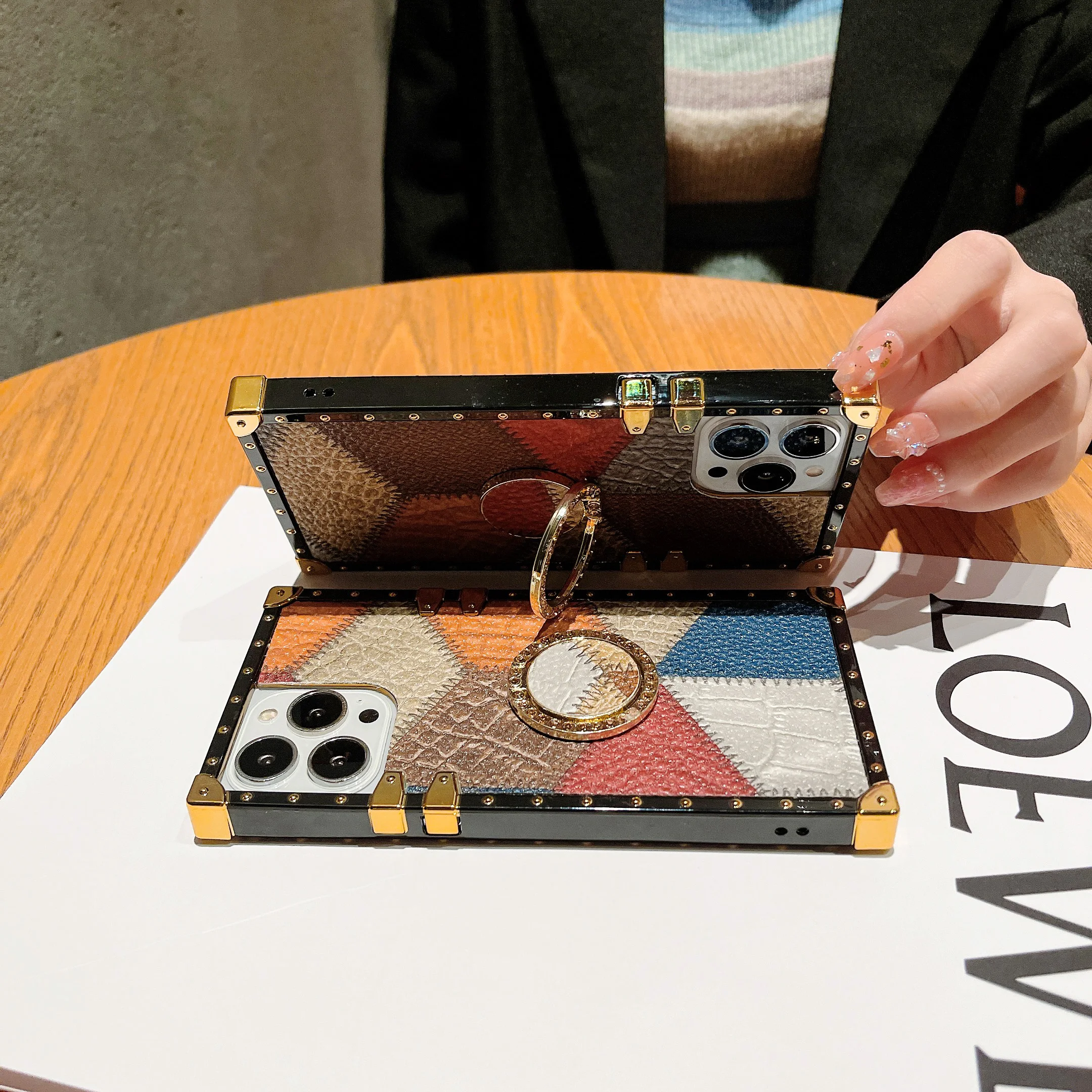 Luxury Square PU Leather Case Fashion Geometric Vintage Patch Lattice Leather Phone Cover For iphone 13 Pro max 12 min xs max 8