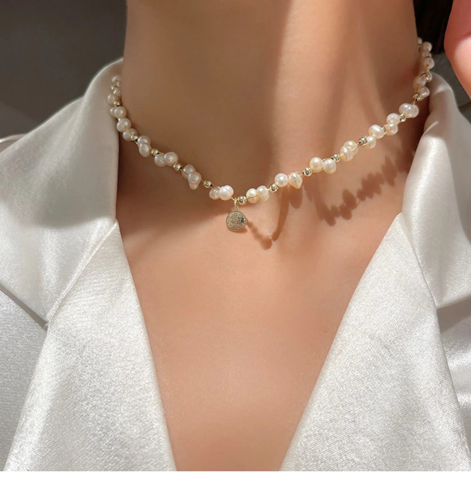 Freshwater Pearl Necklace Bracelet Gold Coin Beauty Head Creative Clavicle Chain Natural Pearl Clavicle Chain Pearl necklace