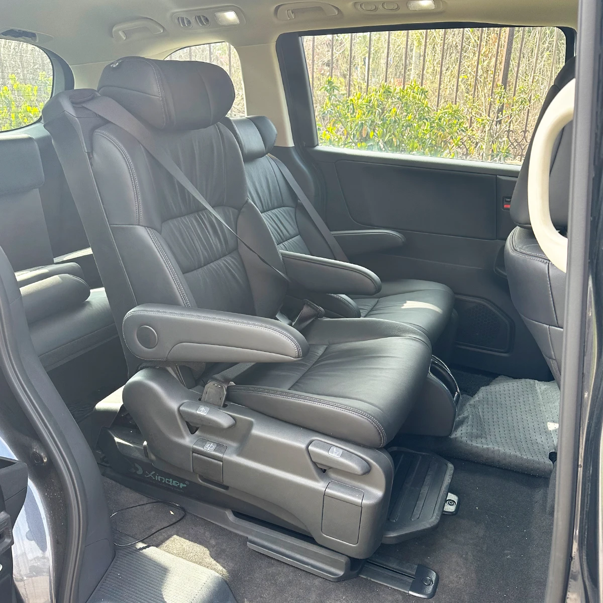 Lifting Car Seat Special handicap disabled Swivel Turning Lift Seat Seating system with wheelchair base for the elder disabled