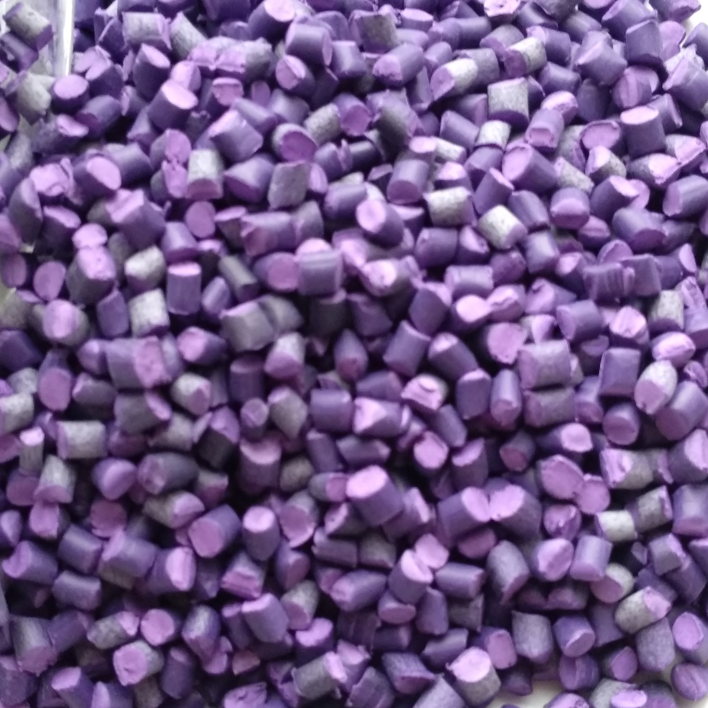 Plastic Pp Pe Color Clariant Hdpe Ldpe Pp Resin Granule Purple Color Masterbatch With 10%-50% Clariant Pigment